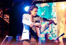 Tunis : « Waddouni » d’Imed Amara et Zied Zouari enchante le public lors des Tajalliyat El Halfaouine