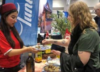 Tourisme : forte affluence au pavillon tunisien au salon Ottawa Travel & Vacation Show 2026