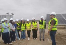 Kairouan : des étudiants de l’ISSAT découvrent la centrale photovoltaïque de Sbikha