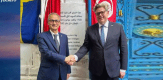 Tunisie–Suède: Une plaque commémorative inaugurée à Tunis à l’occasion du 70e anniversaire des relations diplomatiques