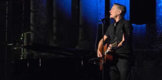 Tunisie : Bryan Adams enflamme le théâtre romain de Dougga à guichets fermés