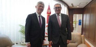 Tunisie–Japon : Ahmed Chafra reçoit le candidat japonais à la Cour pénale internationale
