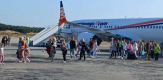 Tabarka-Aïn Draham accueille 190 touristes polonais à bord du premier vol charter de la saison