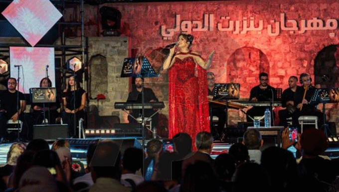Festival de Bizerte : Eya Daghnouj célèbre la richesse du patrimoine musical tunisien