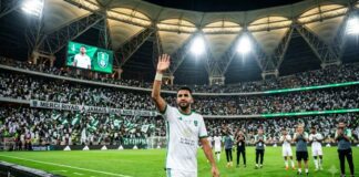 Bilan légendaire, doublé historique, retraite internationale : Riyad Mahrez quitte Al-Ahli Algérie Football - Riyad Mehrez