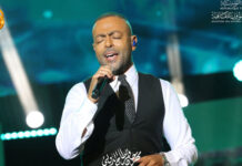 Festival de Carthage 2026 : Tamer Ashour conquiert le public avec ses chansons sentimentales