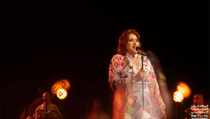 Festival de Hammamet 2026 : Najat Aâtabou conquiert le public tunisien