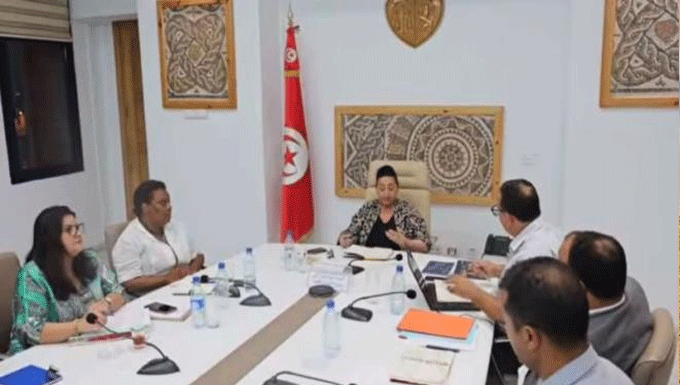 Maisons de la culture : la formation des cadres et le soutien à la création au cœur d’une réunion