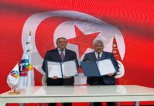 Le ministère de l’emploi signe une convention-cadre avec Tunisie Telecom