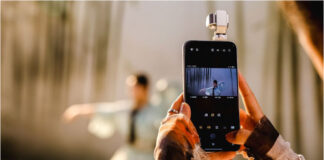 TECHNOLOGIE | SMARTPHONES | INNOVATION Honor lance le Robot Phone, un smartphone doté d’une caméra mobile robotisée