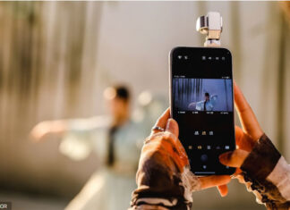 TECHNOLOGIE | SMARTPHONES | INNOVATION Honor lance le Robot Phone, un smartphone doté d’une caméra mobile robotisée